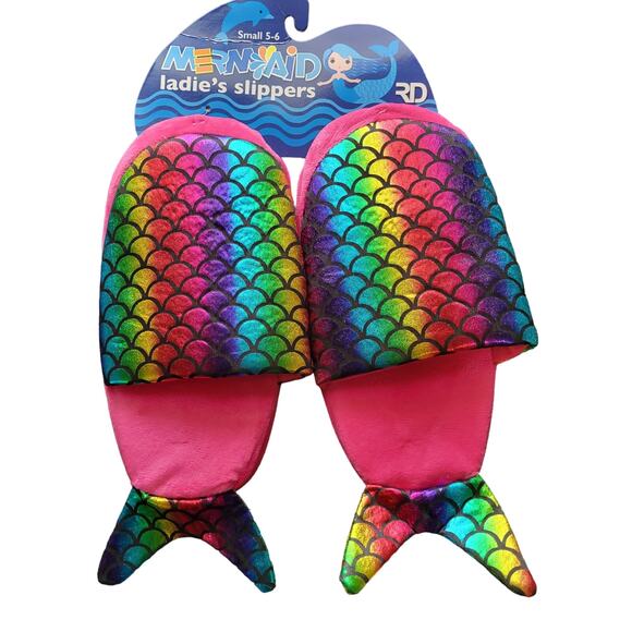 NWT multicolored women's mermaid slip on slippers size 5-6 - Picture 1 of 5